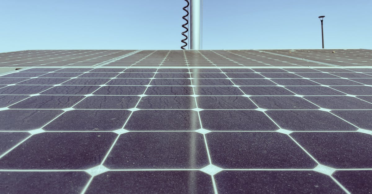 découvrez les énergies renouvelables, des solutions durables et respectueuses de l'environnement qui transforment notre approche de la consommation d'énergie. explorez les différentes sources telles que l'énergie solaire, éolienne, hydraulique et géothermique, et apprenez comment elles contribuent à un avenir plus vert et à la lutte contre le changement climatique.