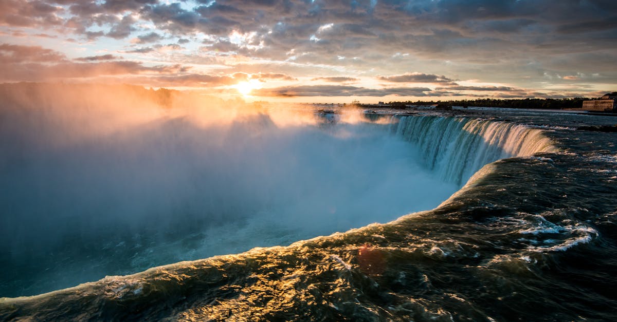 découvrez l'énergie hydropower, une source d'énergie renouvelable durable et respectueuse de l'environnement, qui utilise la force de l'eau pour générer de l'électricité. apprenez comment cette technologie contribue à la transition énergétique et à la lutte contre le changement climatique.