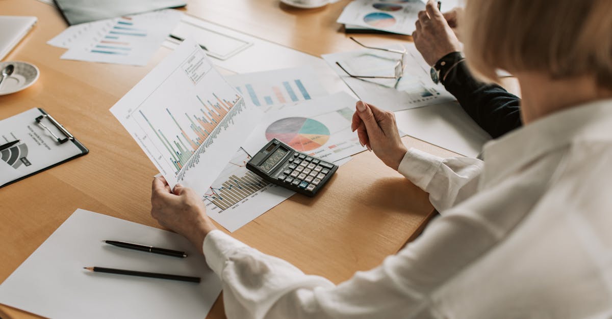 découvrez l'économie collaborative, un modèle innovant qui favorise le partage et l'entraide entre individus. explorez comment cette approche transforme la consommation et redéfinit nos interactions à travers des plateformes de partage, de location et d'échange.